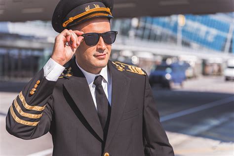 good sunglasses for pilots|sunglasses for pilots recommendation.